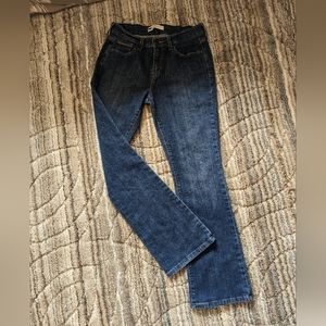 Woman's Levi's 515 Boot cut Jeans size 8